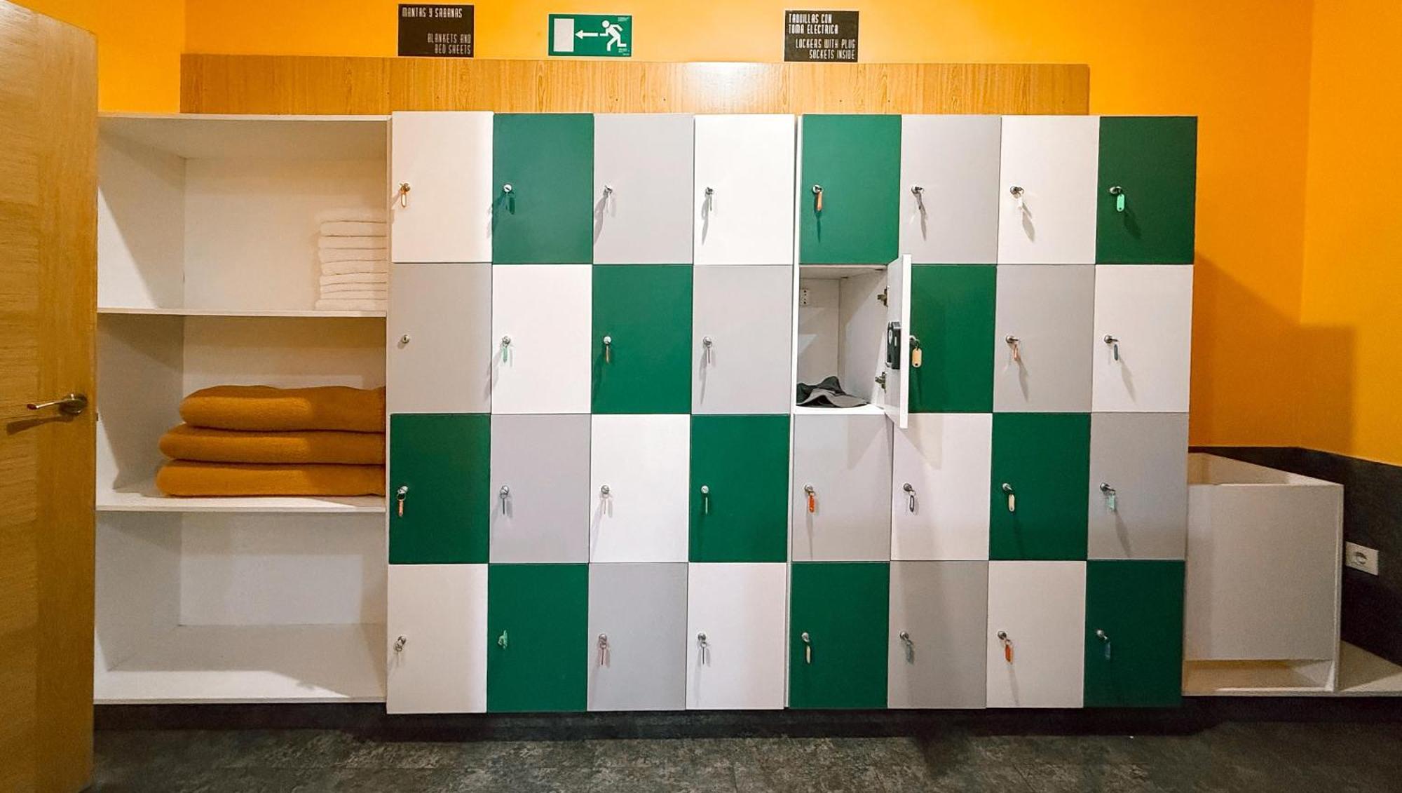 Albergue Lecer Sobrado Porta Εξωτερικό φωτογραφία